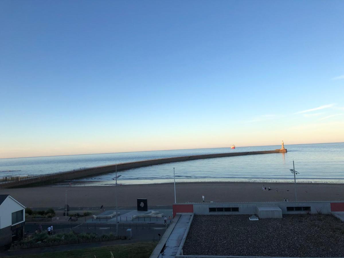 Roker Cottage, Luxury Seaside Apartment, Private Parking, Sky Tv Sunderland (Tyne and Wear) Exterior foto